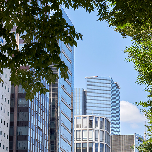 Building image showing the company